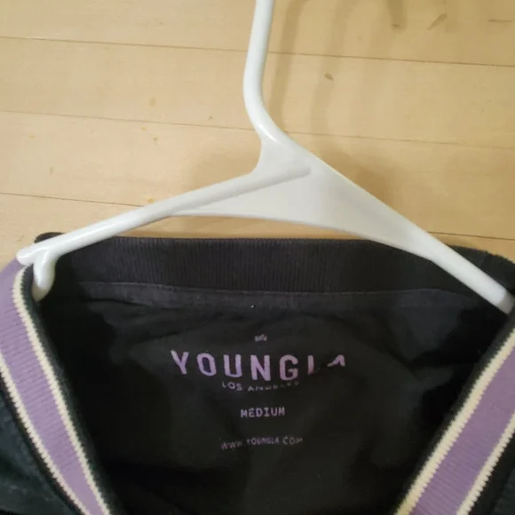 Youngla T-Shirt, Medium. - Picture 6 of 6